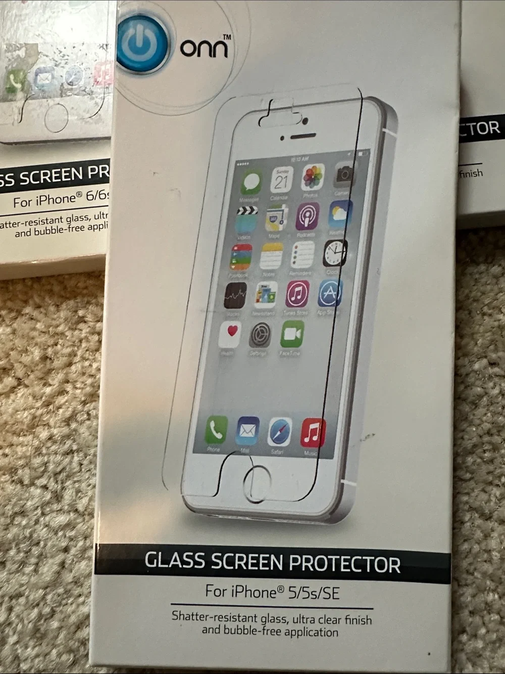 onn Glass Screen Protector for iPhone 5/5s/SE (Clear) - 4 packs